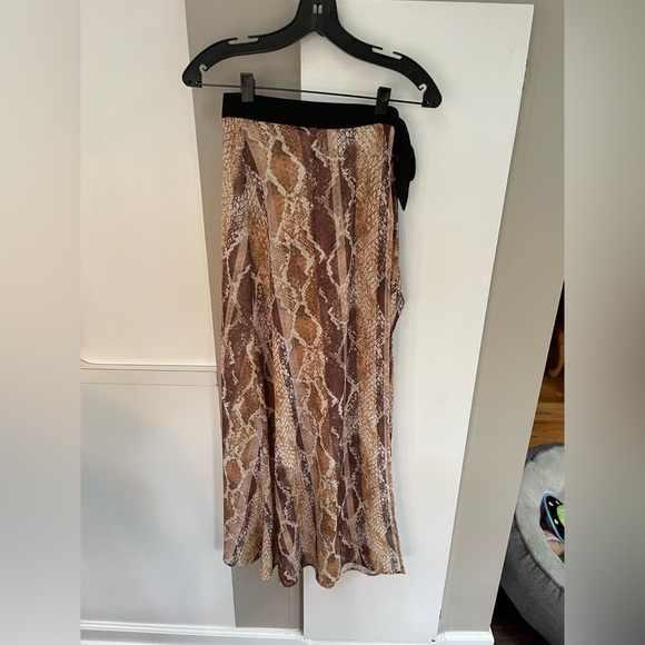 WOMENS HOUSE OF HARLOW SNAKESKIN WRAP SKIRT SIZE XS - Picture 2 of 11